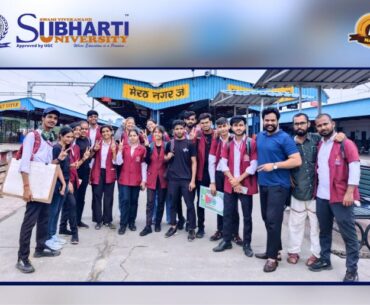 Students of Subharti University did a quick sketch in the City