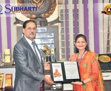 National Charaka Award to Dr. Noopur Kaushik